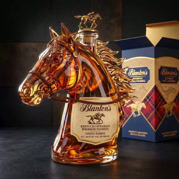Glass Decanter Whiskey - 350ml馬型ガラス製ウイスキーデカンター、クリエイティブなバーボンボトル、ホームバー装飾、コレクターディスプレイギフト