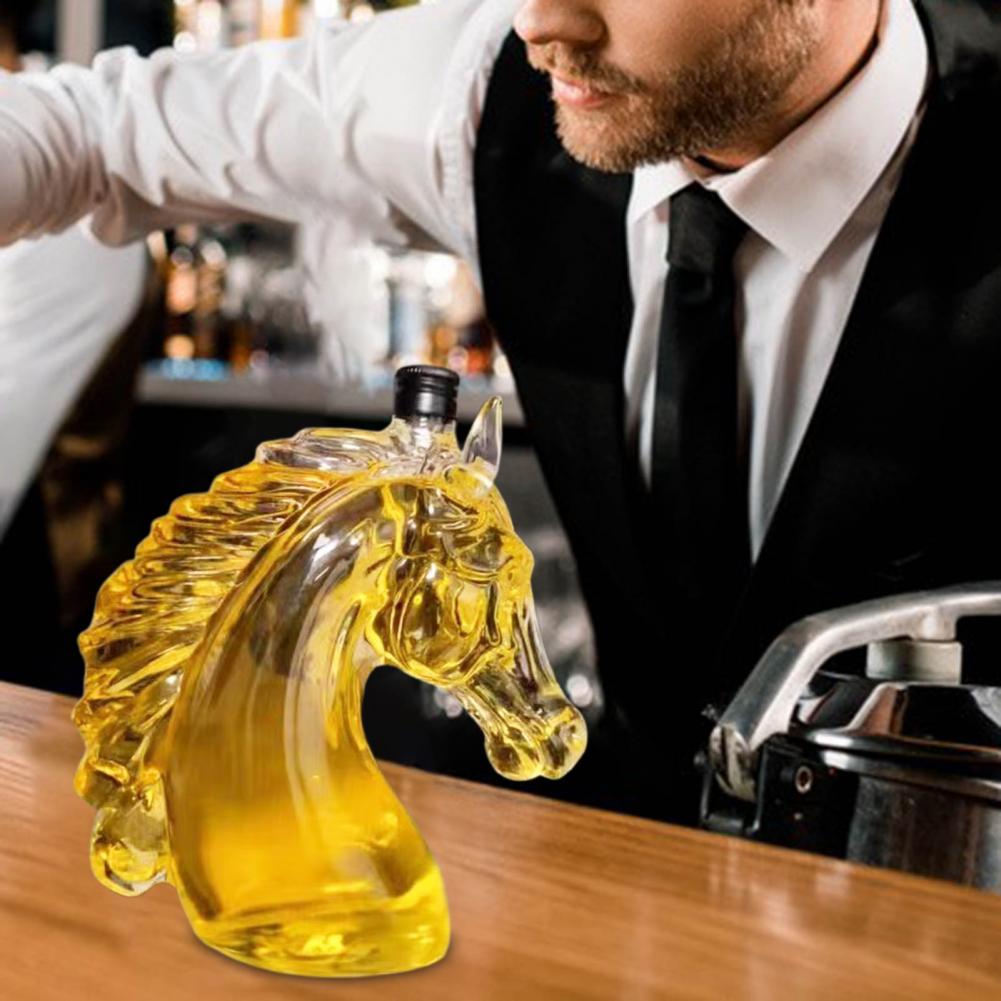ウイスキーボトル彫刻馬の頭の形のガラスデカンタウイスキーバー - Glass Decanter Whiskey のレビューと価格