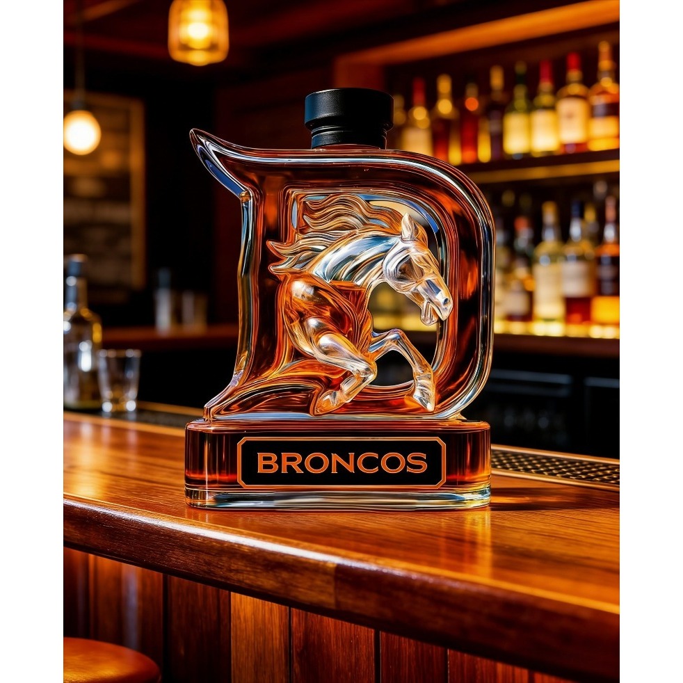 斬新な3D馬デザインのガラスデカンター、王冠型の栓付きウイス - Glass Decanter Whiskey のレビューと価格